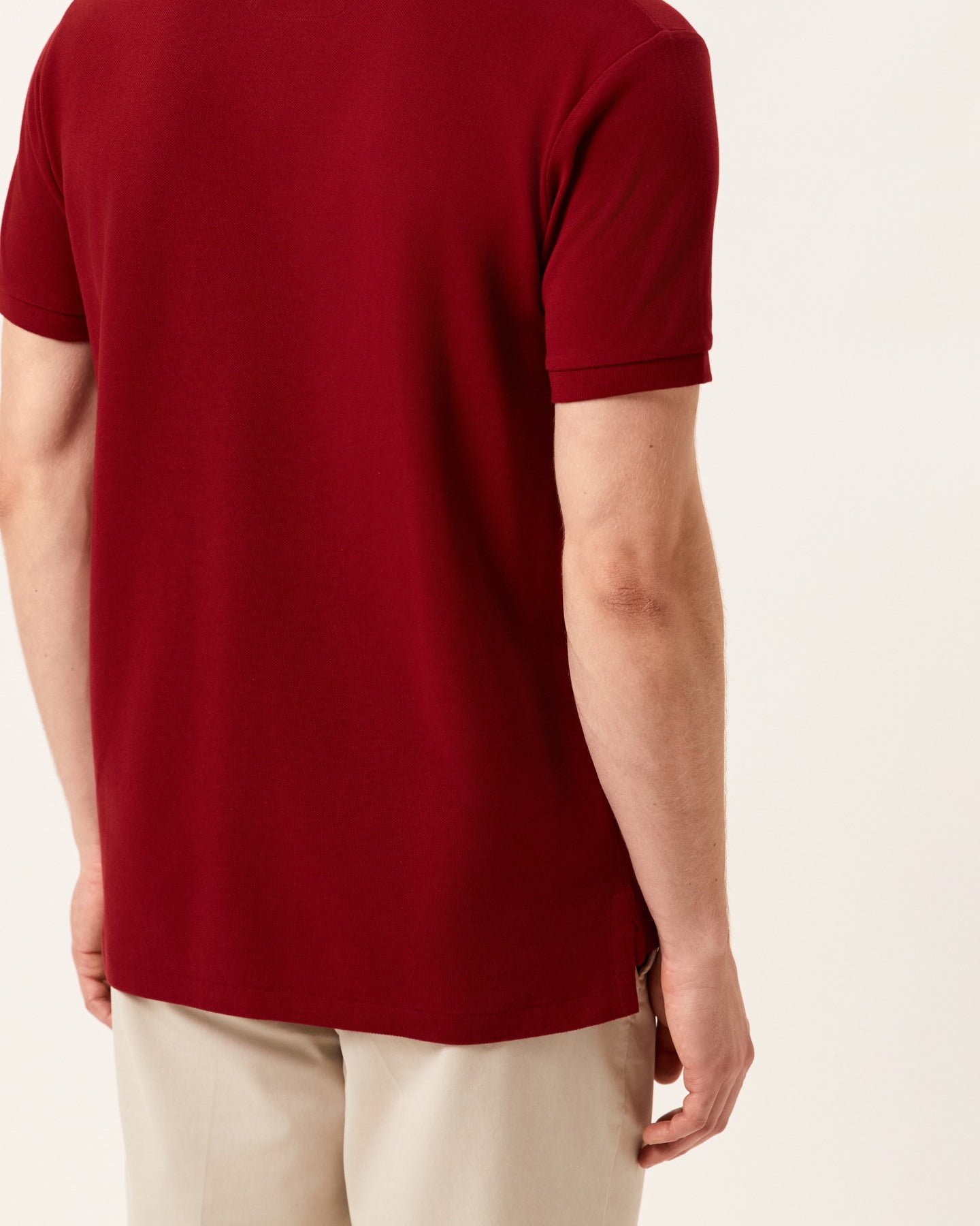 Vermelho Escuro