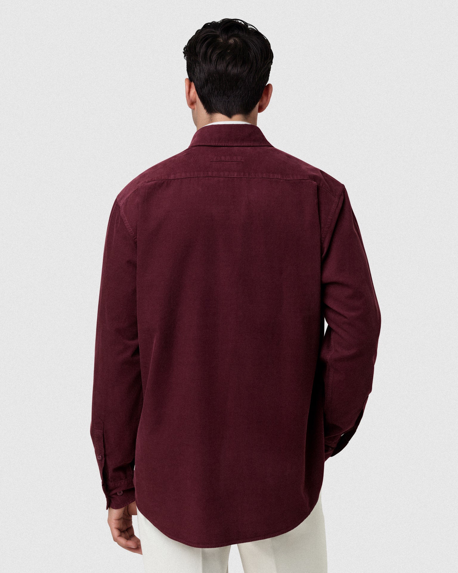 Vermelho Escuro (AI)