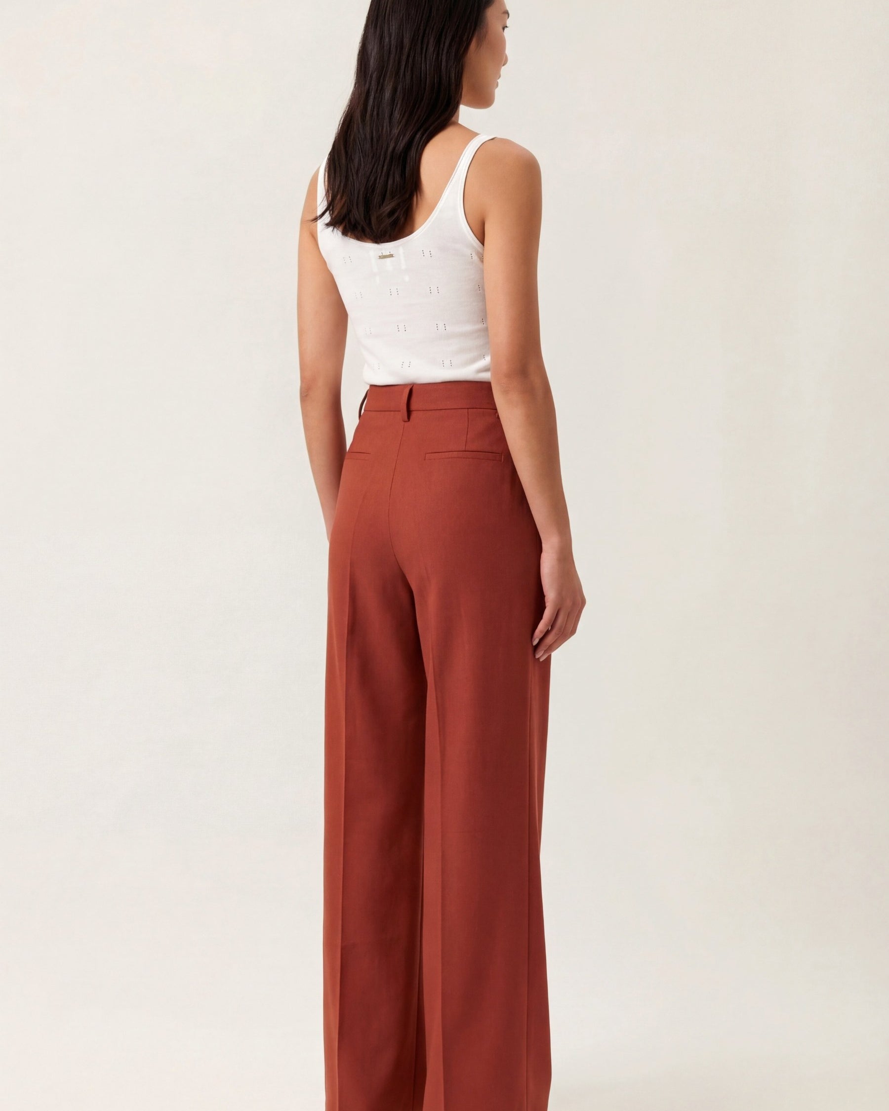 Vermelho Escuro (AI)