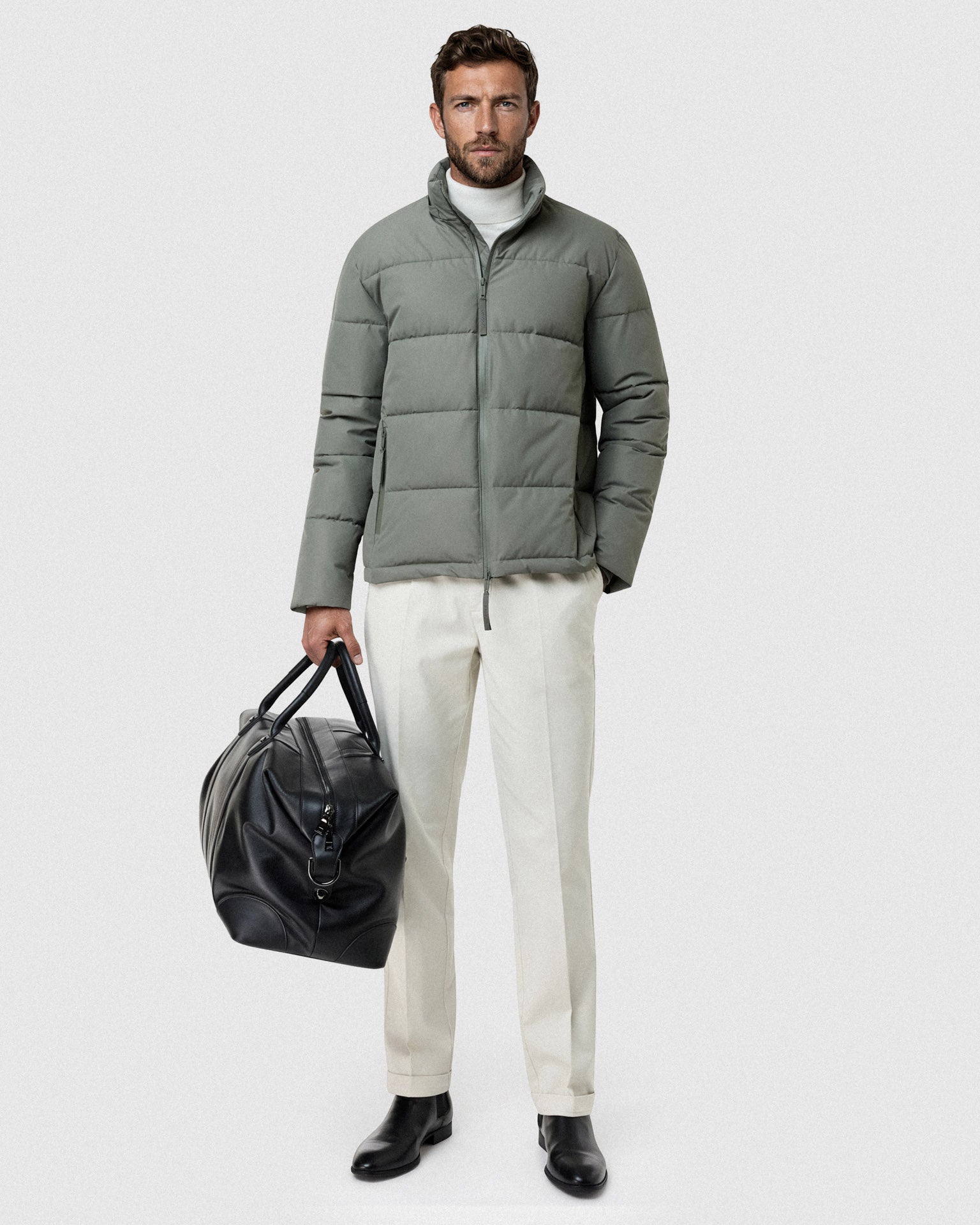 Khaki Claro (AI)