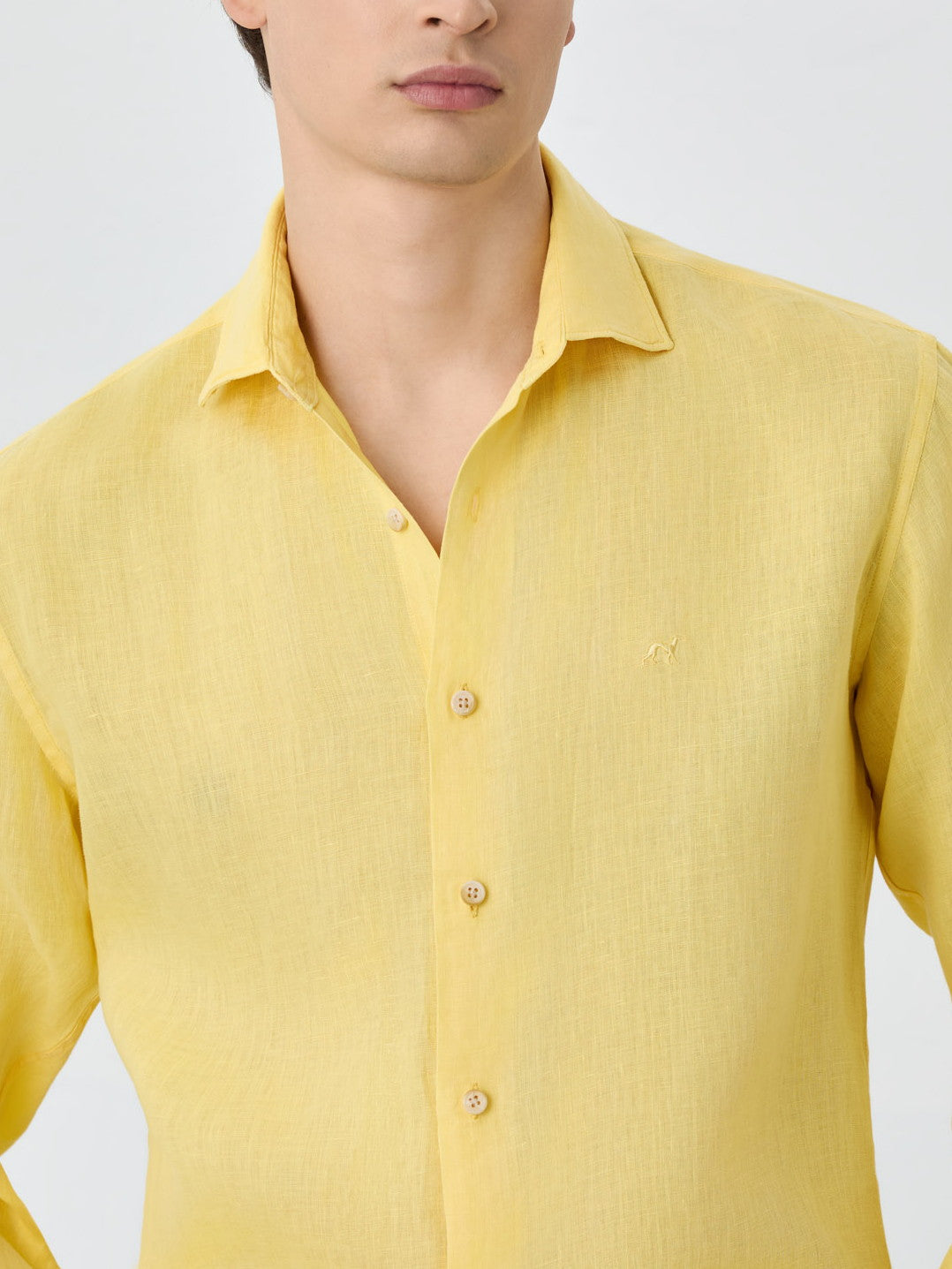 Amarelo