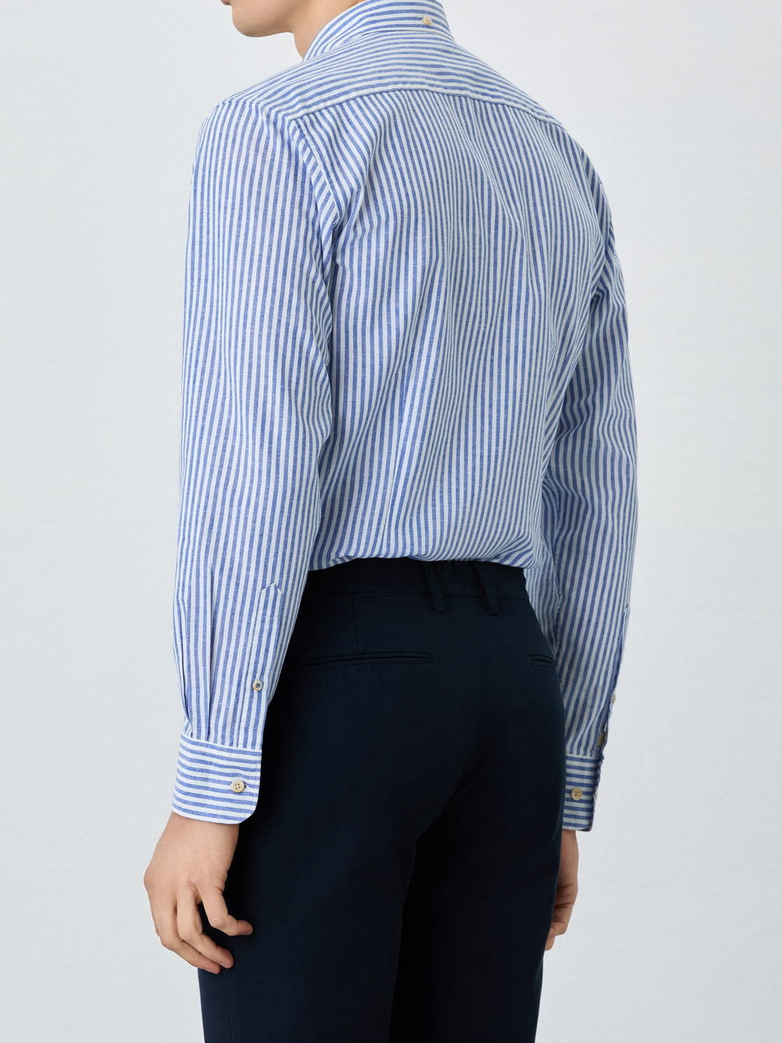 Azul Escuro