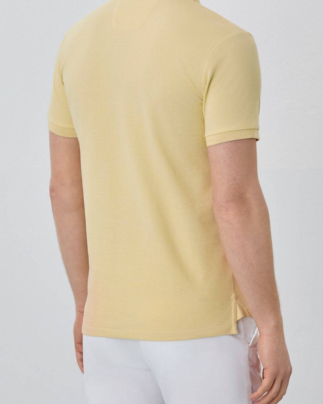 Amarelo Claro