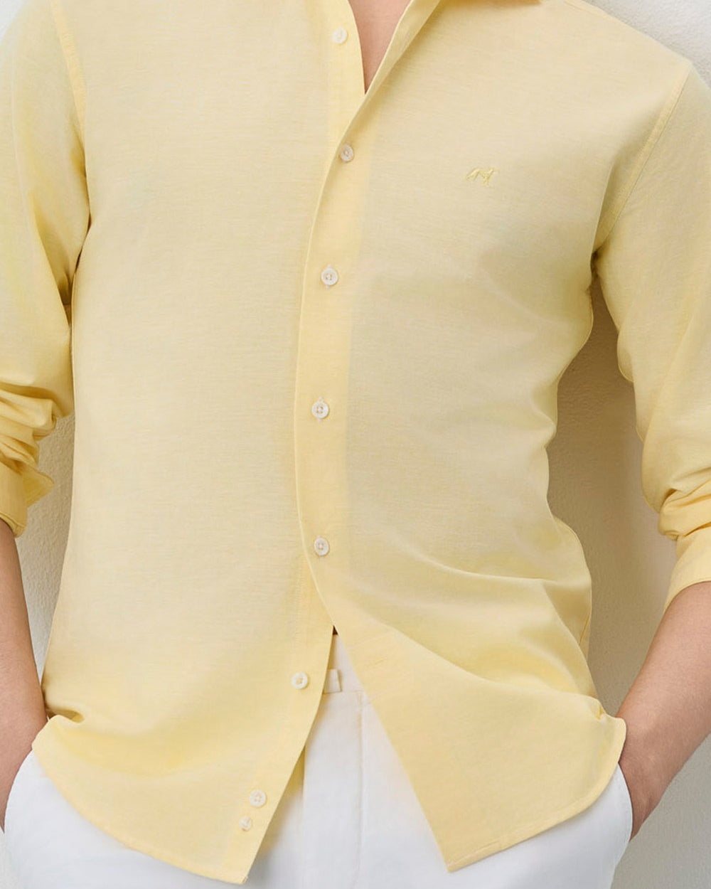 Amarelo