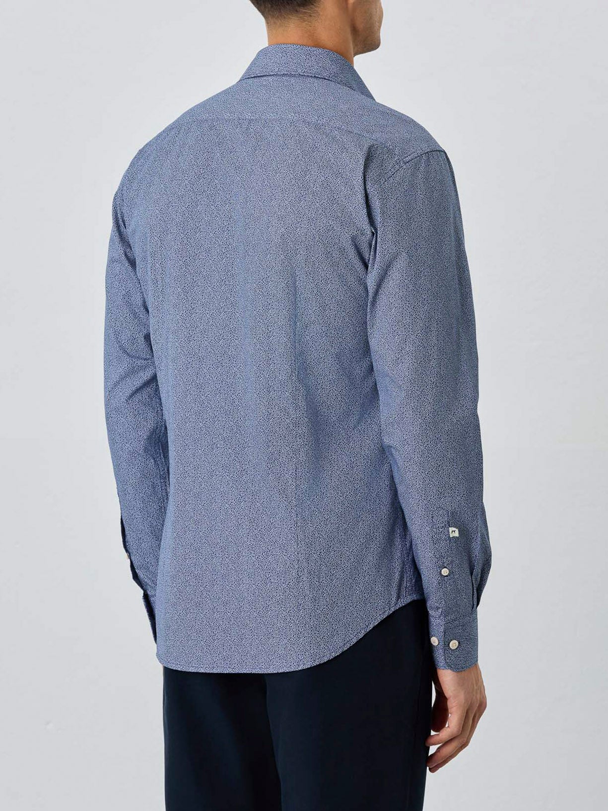 Azul Escuro