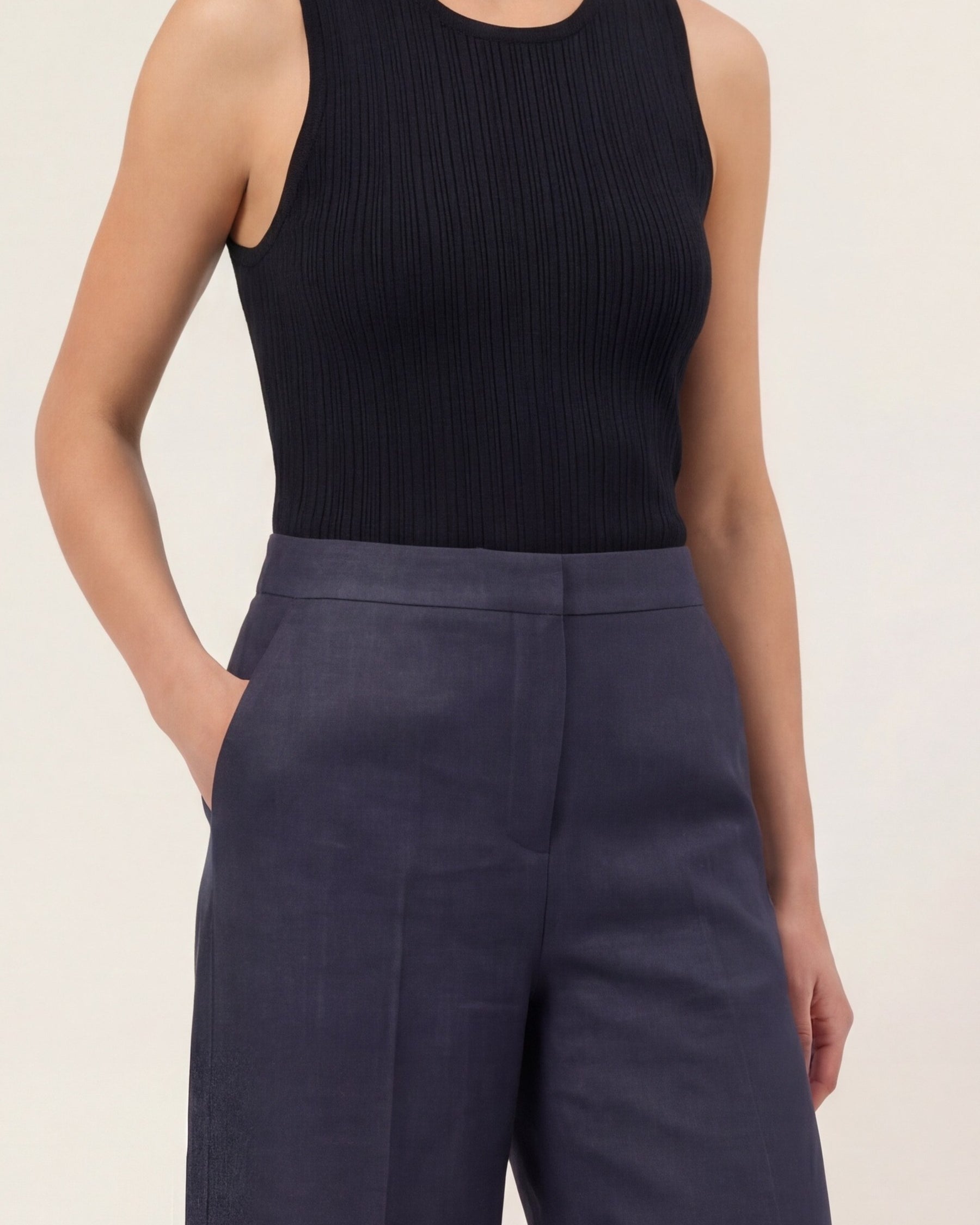 Azul Escuro (AI)
