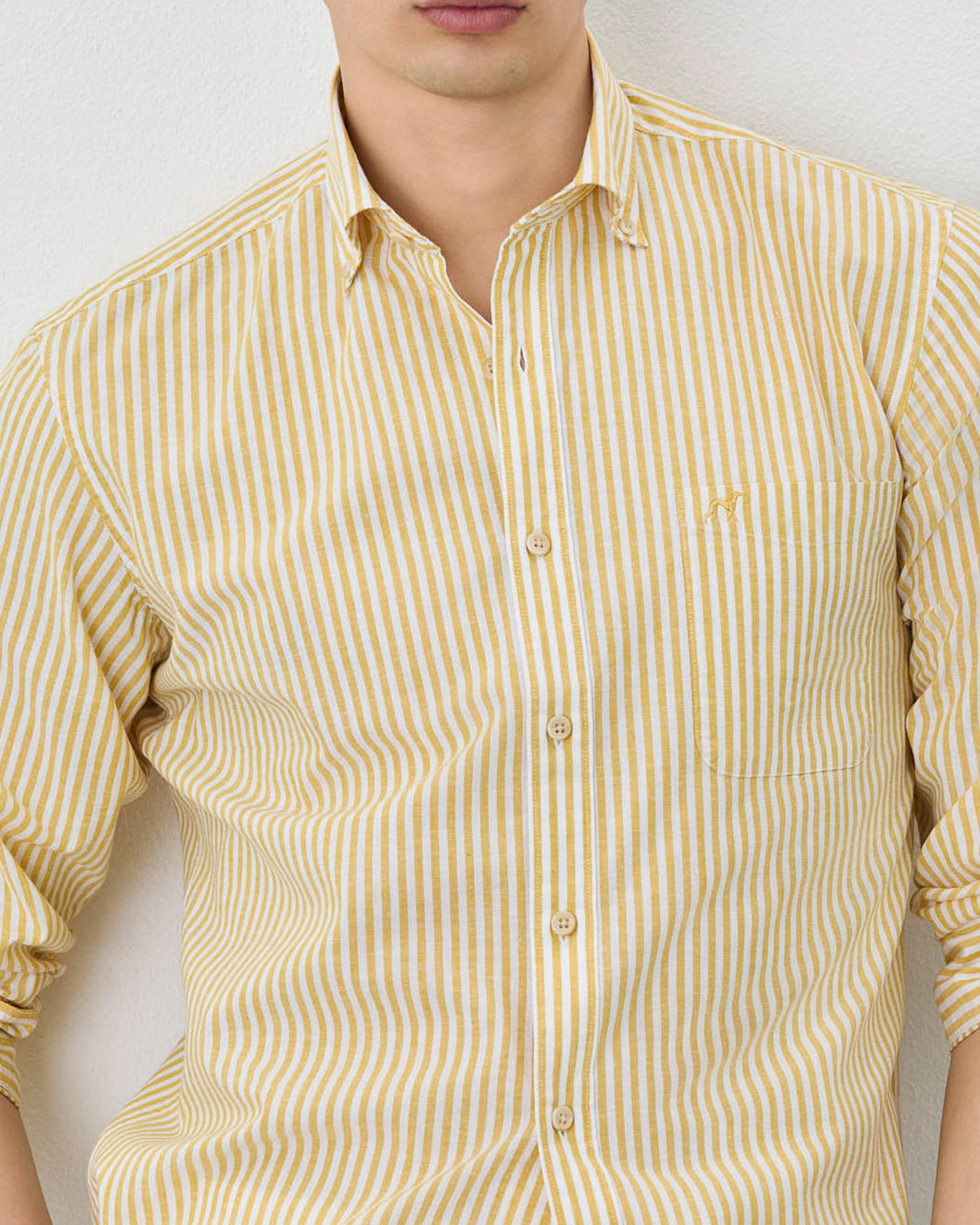 Amarelo
