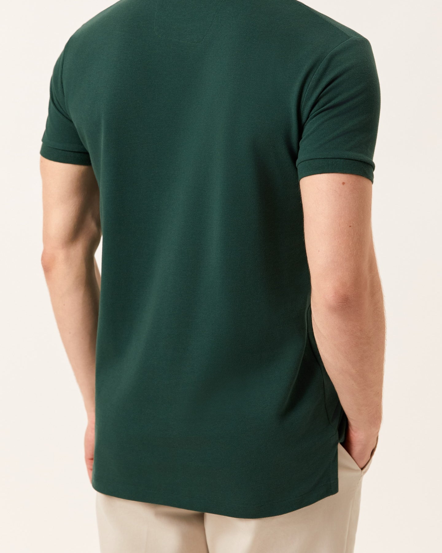 Verde Escuro