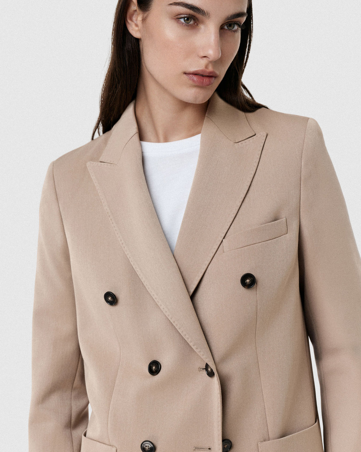 Beige Escuro (AI)