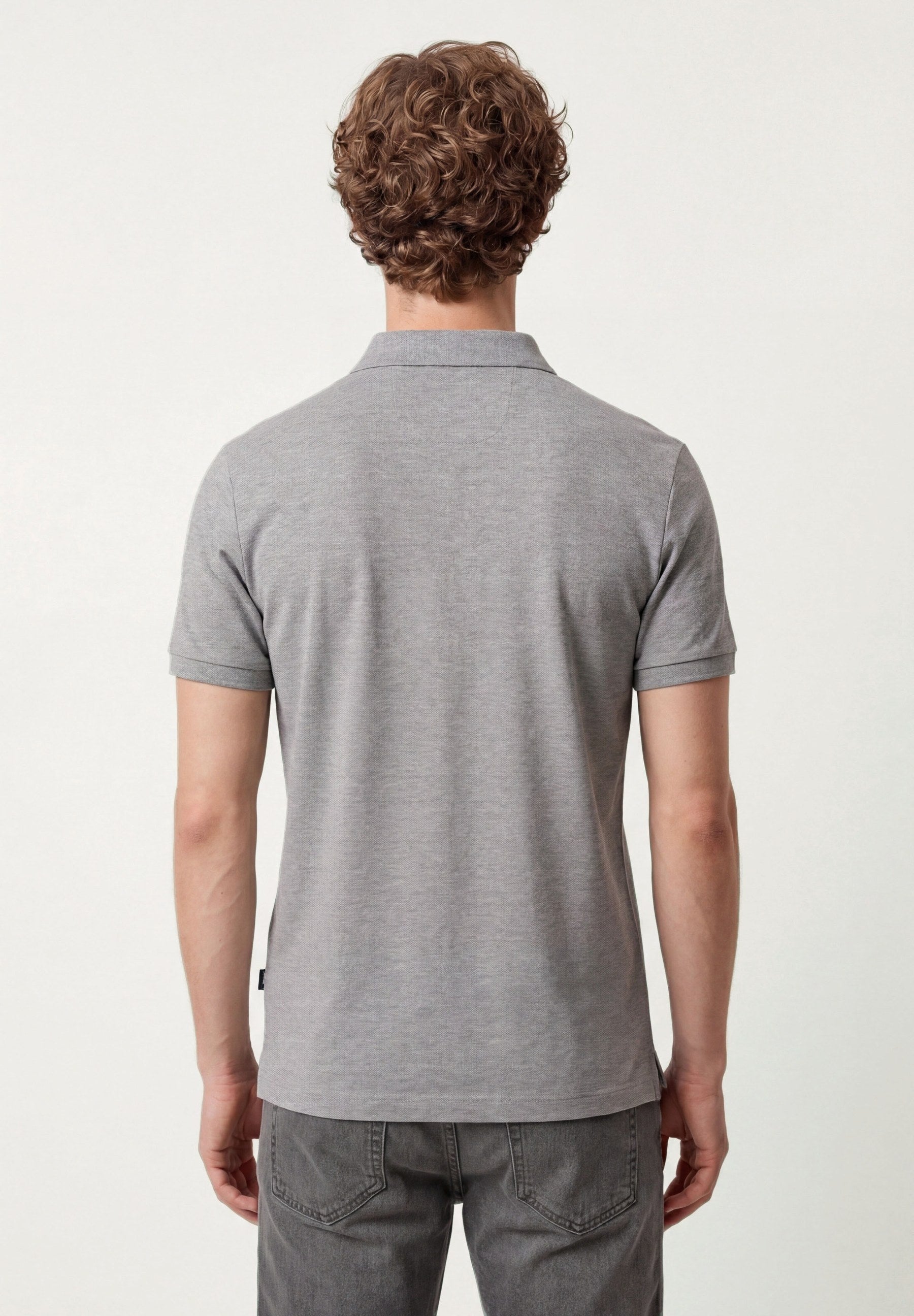 Cinzento Escuro (AI)