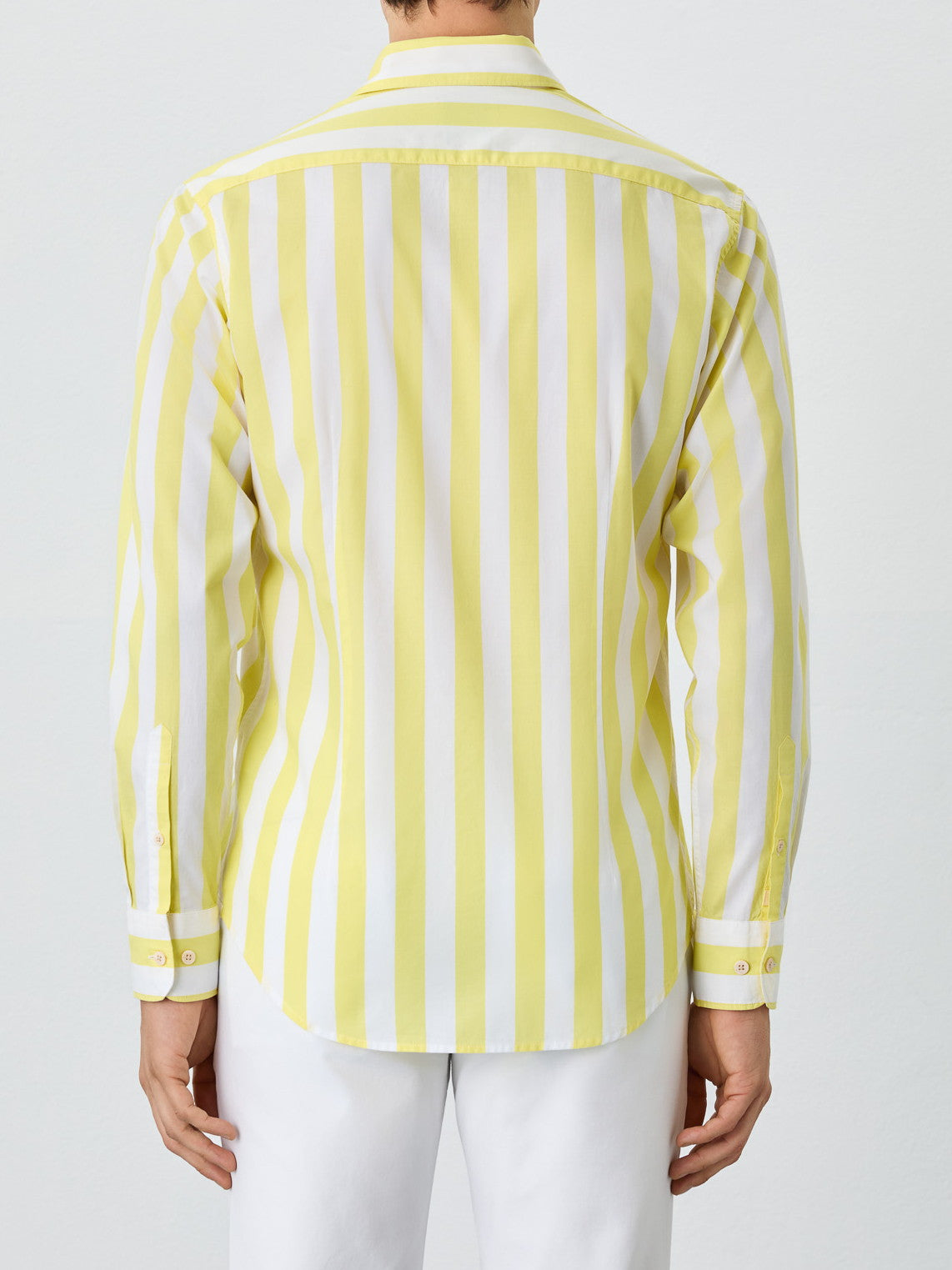 Amarelo