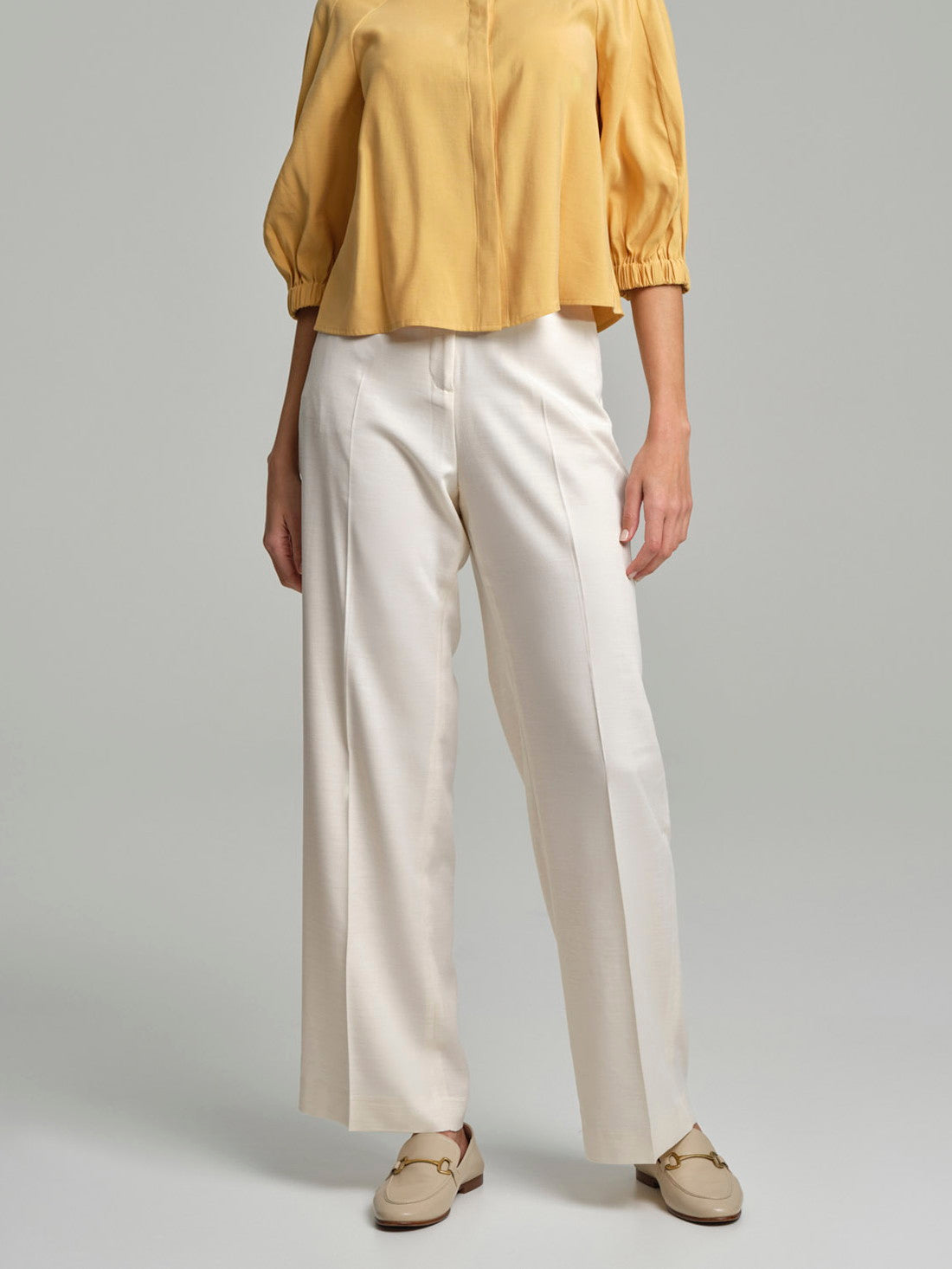 Amarelo
