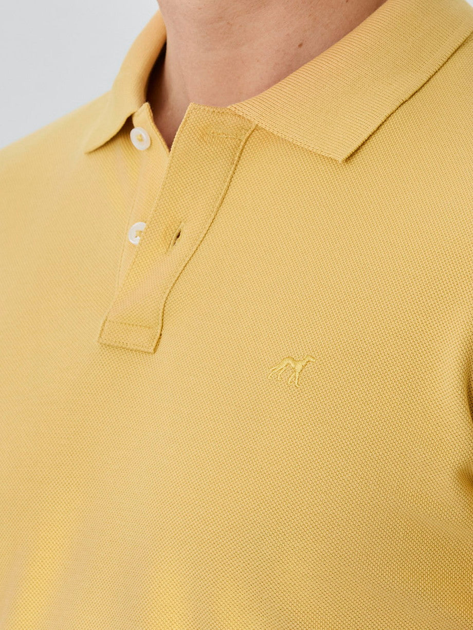 Amarelo