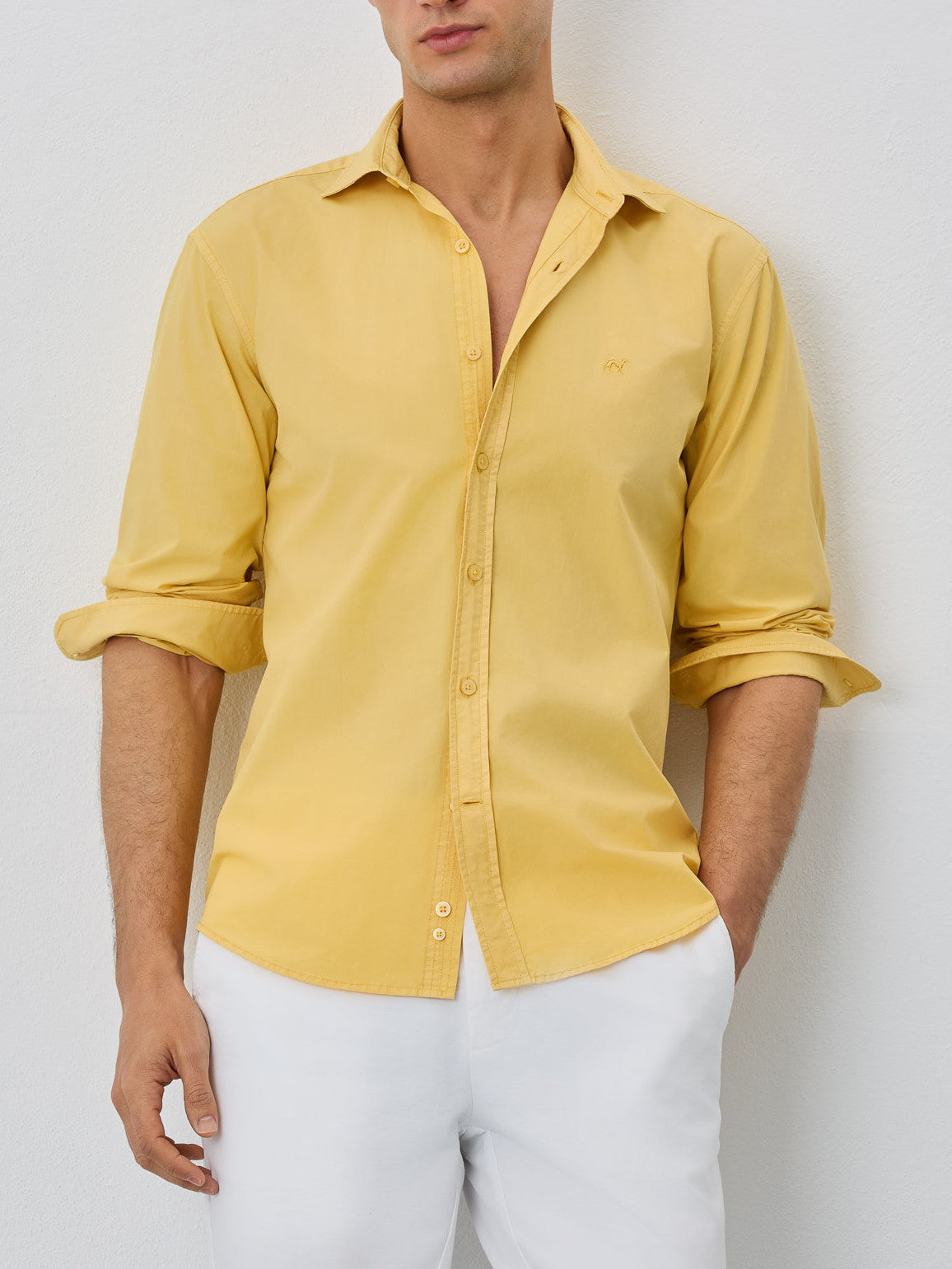Amarelo