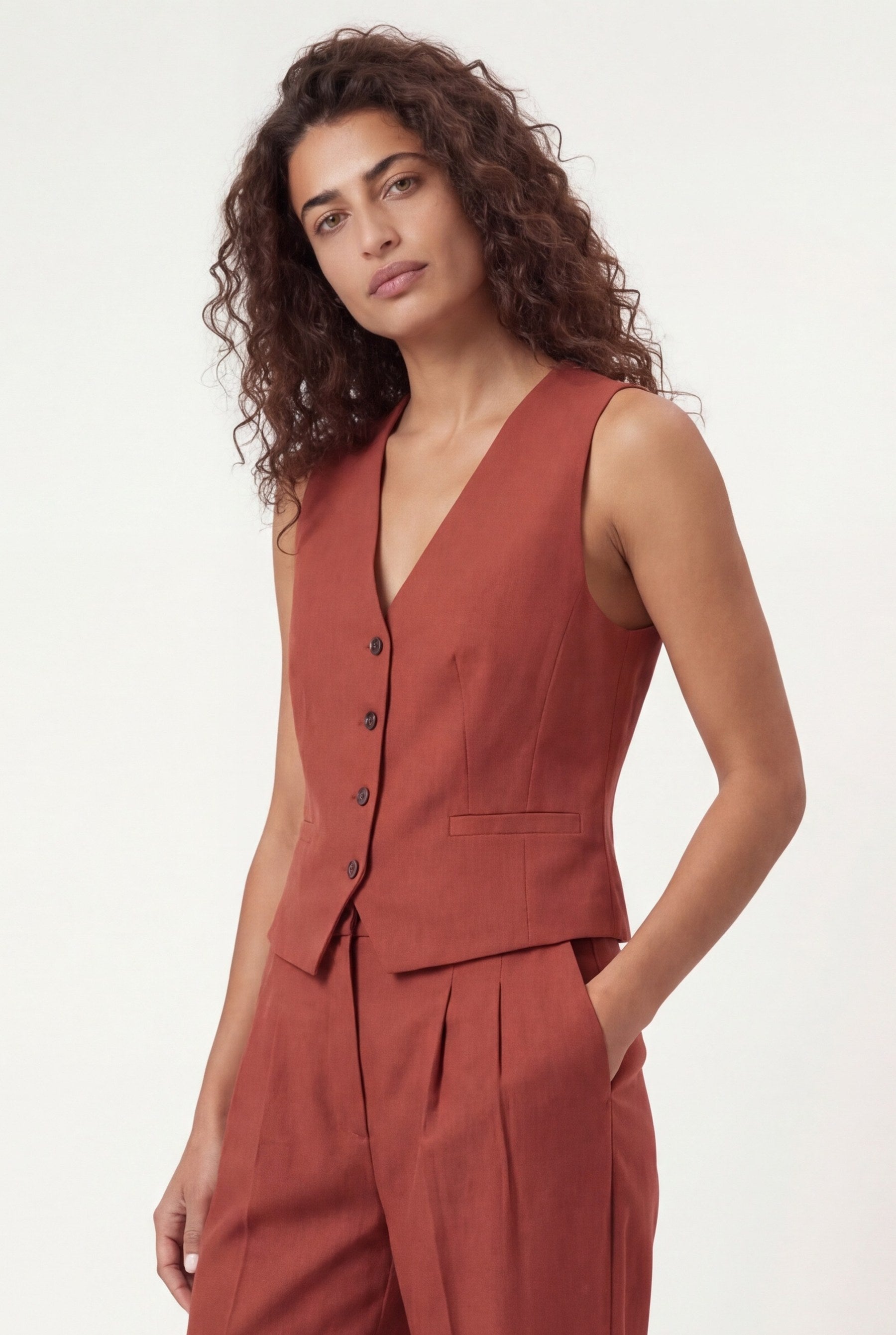 Vermelho Escuro (AI)