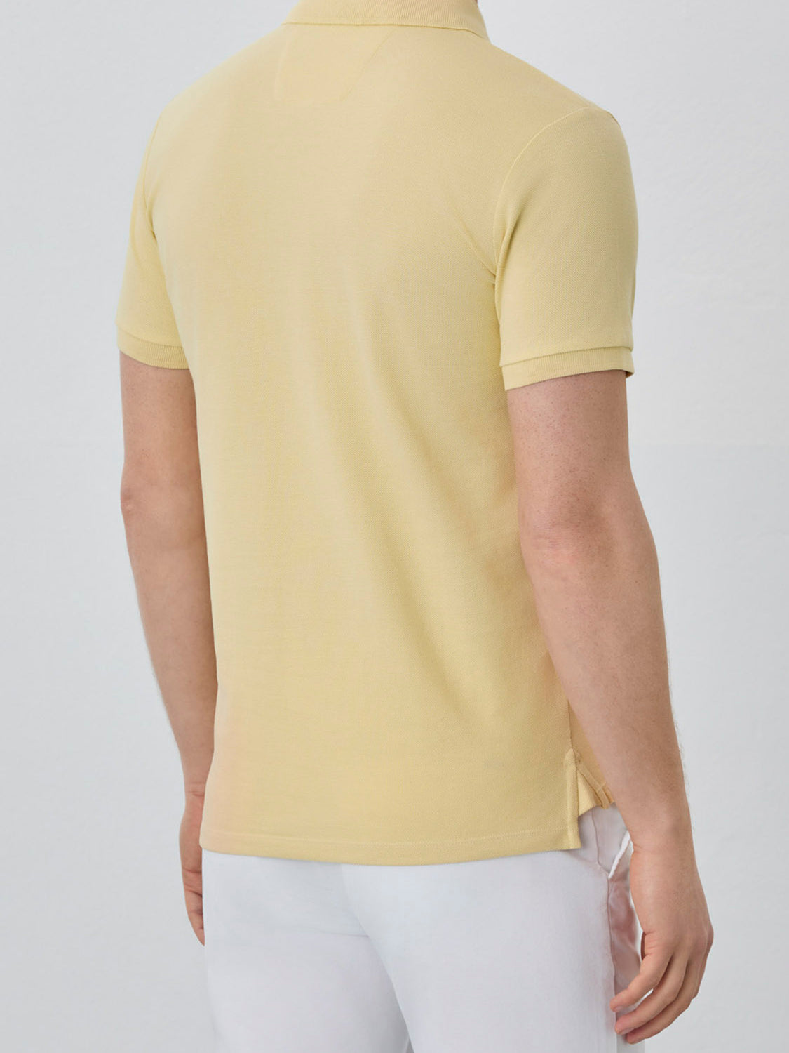 Amarelo Claro