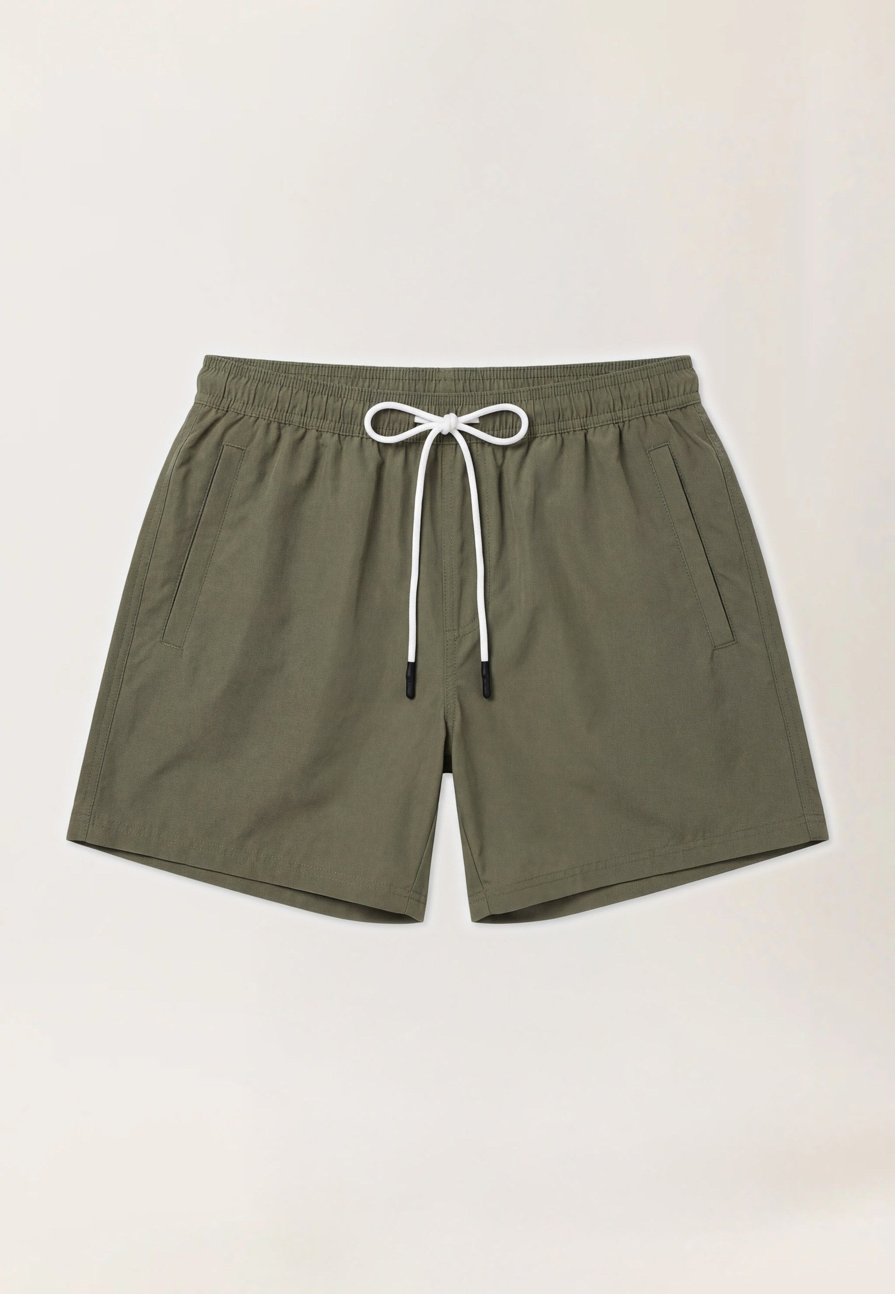 Khaki Claro (AI)