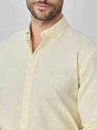 Amarelo Claro