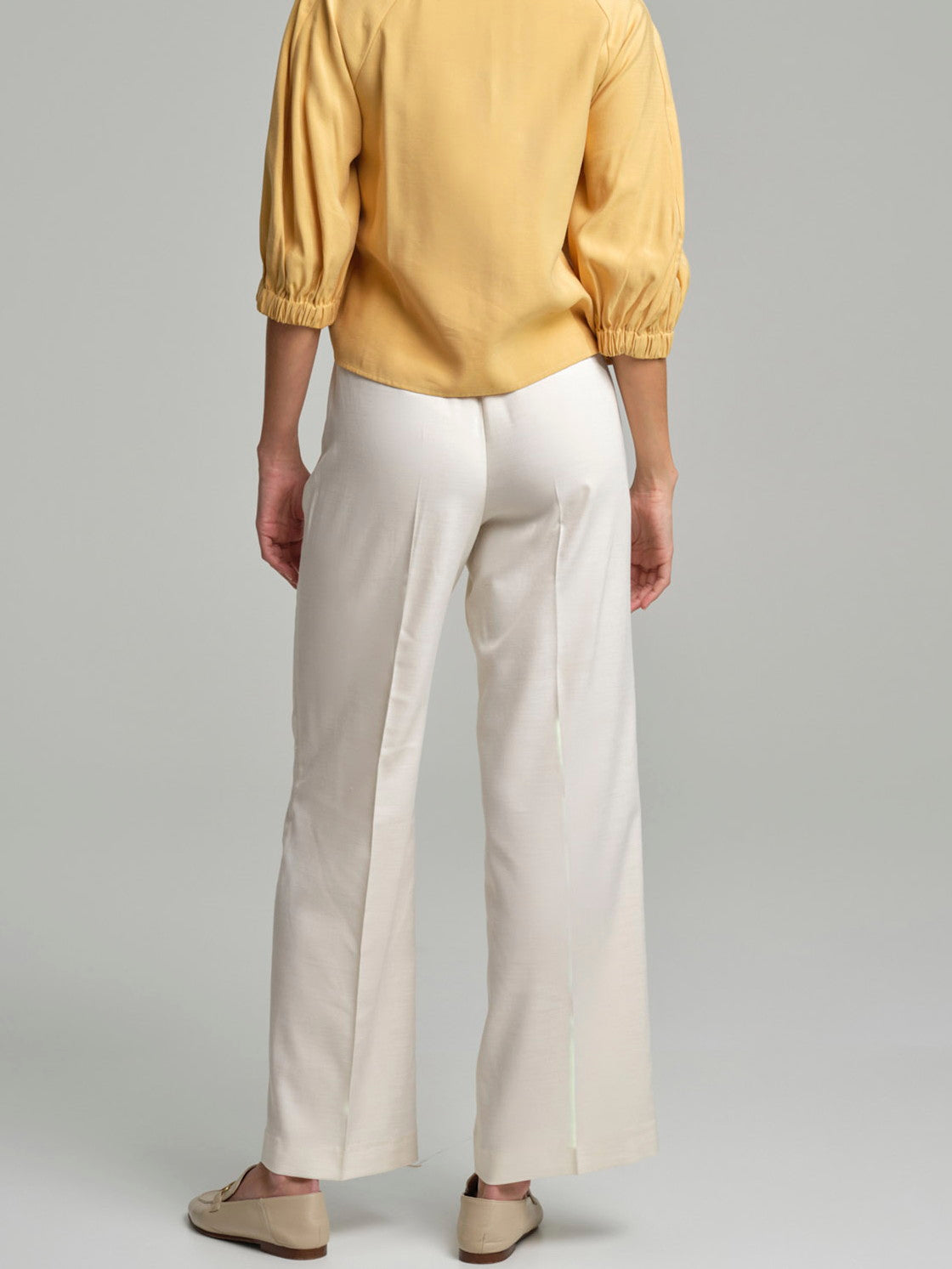 Amarelo