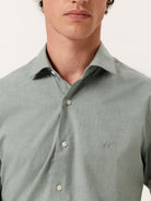 Khaki Claro