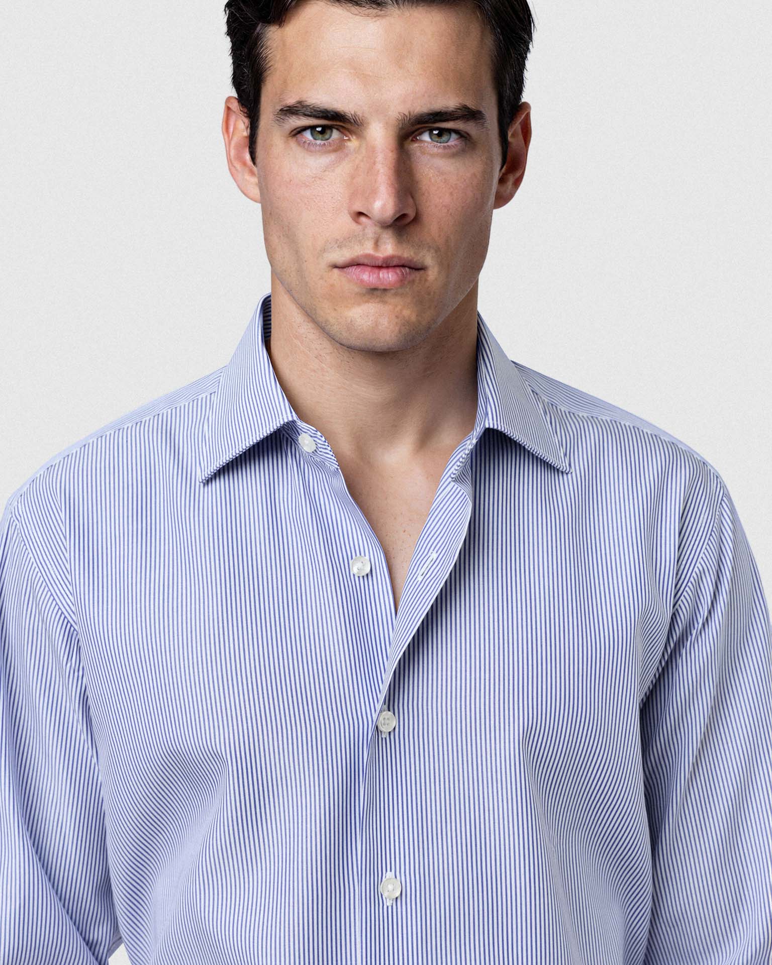 Azul Escuro (AI)