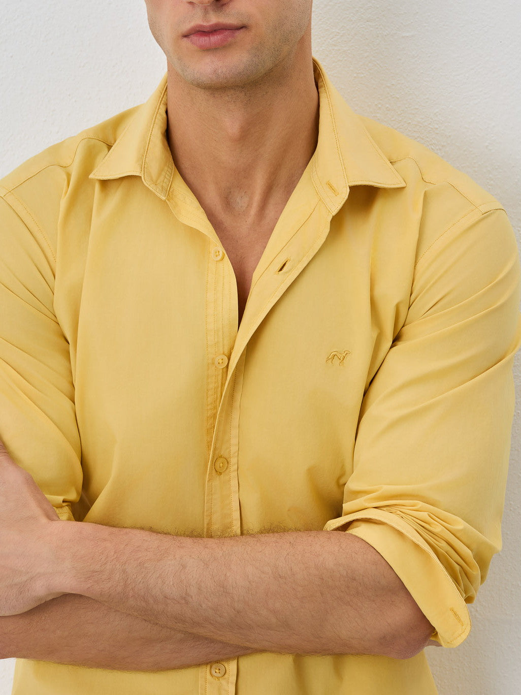 Amarelo