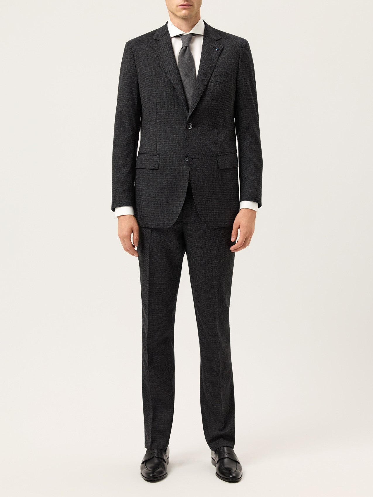 Cinza