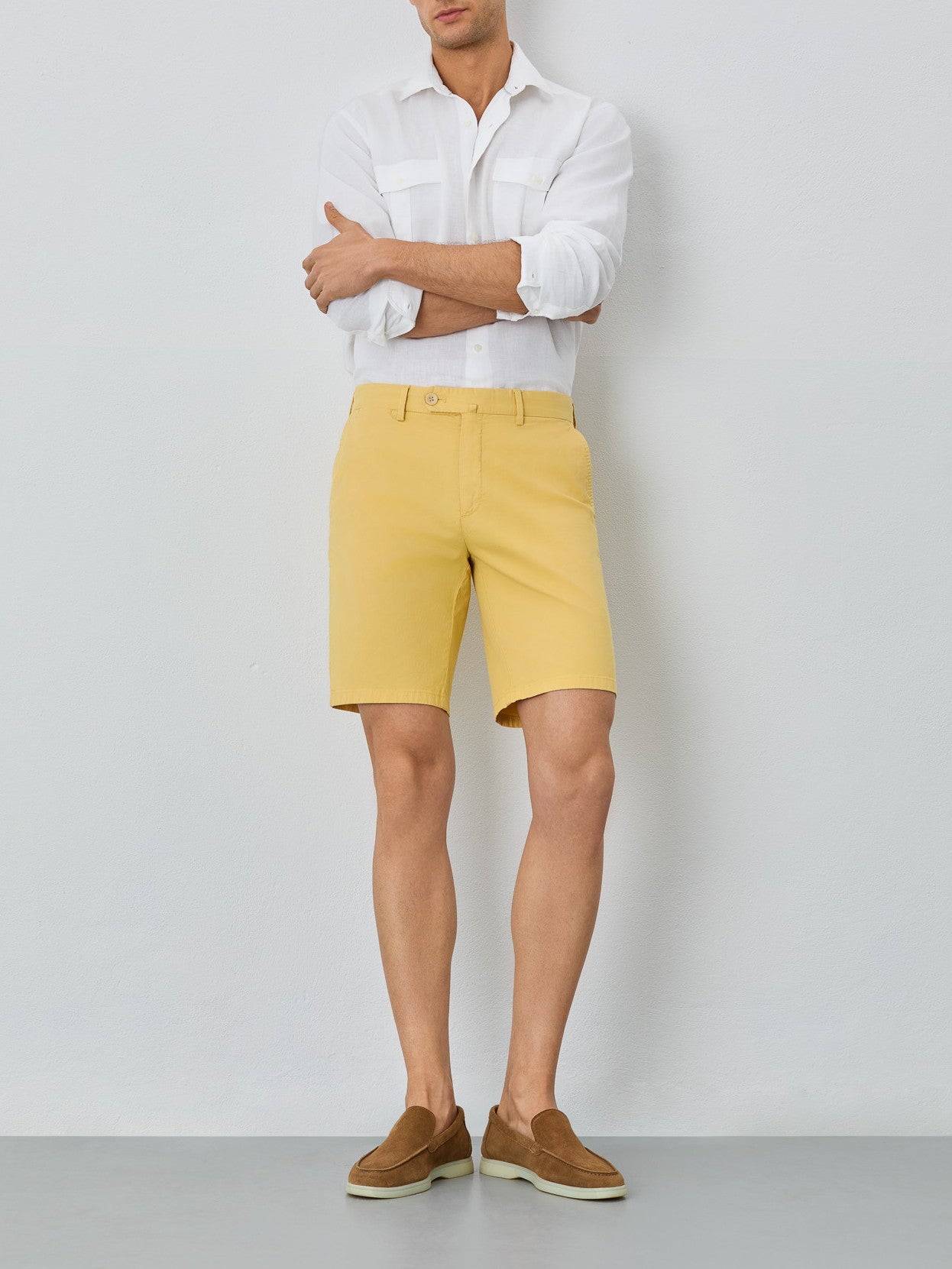 Amarelo