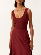 Vermelho Escuro