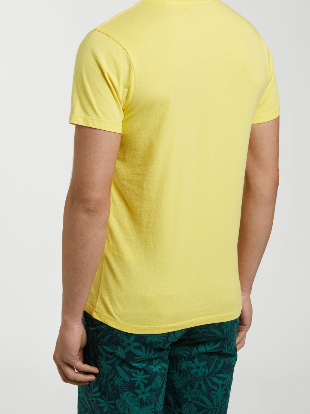 Amarelo Claro