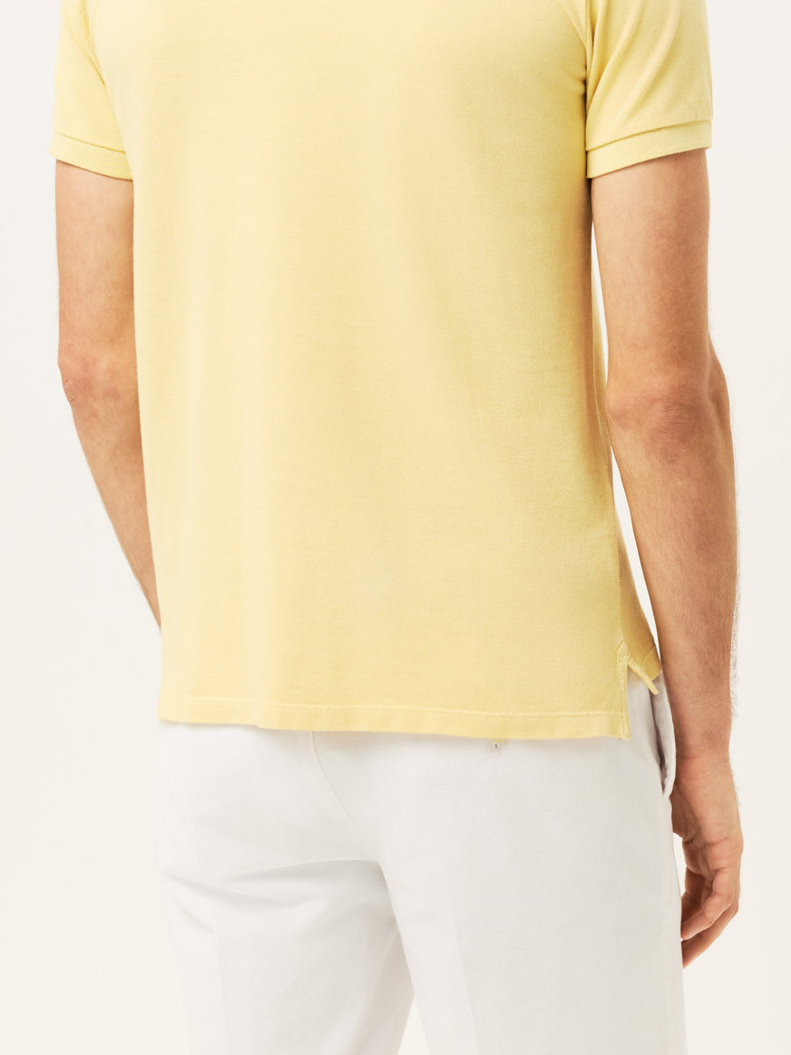 Amarelo